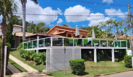 Casa em Escarpas do Lago com 7 dormitorios