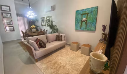 Casa no Cond Valencia com armarios e piscina