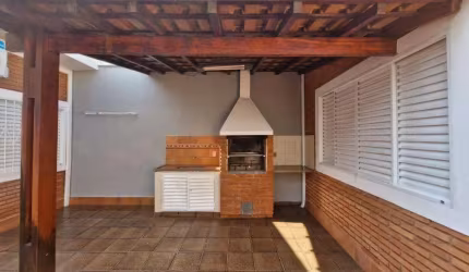 Casa com 3 quartos no Parque dos Bandeirantes