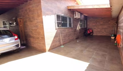 Casa com 2 quartos no Parque Ribeirão Preto