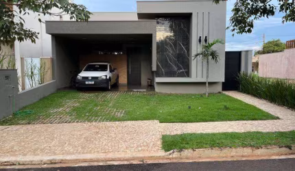 Linda casa no Cond Vila Romana 2