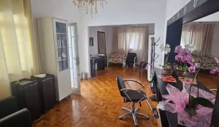 Casa ampla no centro de Franca