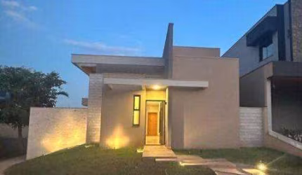 Casa com planejados no Quinta dos Ventos