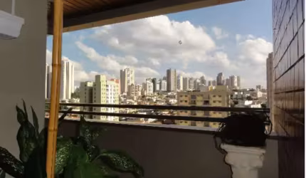 Apartamento completo no Ed Guarucaia na Av Portugal