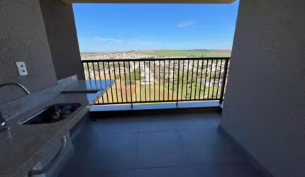Apartamento no Ed Harmonia com 2 vagas