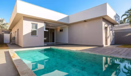 Casa no Cond Paineiras