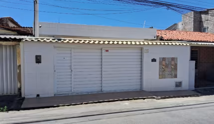 Vendo Casa em Cruz das Almas, 02 quartos - 120m2