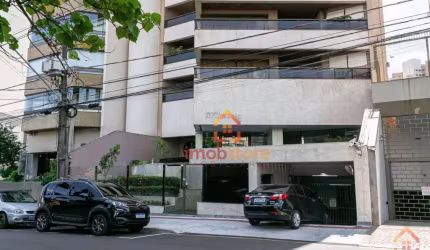 Apartamentoà venda no Edifício Imperatriz - 3 suítes; 452m² - Centro de Londrina/PR