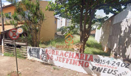 Oportunidade Imperdível: Terreno de 300 m² à Venda na Vila Brasil, Próximo à Av. Duque de Caxias - R$ 550.000