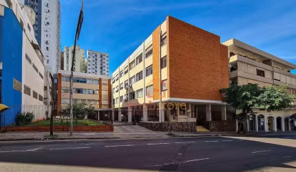 Apartamento com 3 dormitórios à venda no Edifício João Américo de Godoy,79 m² por R$ 250.000 - Centro - Londrina/PR