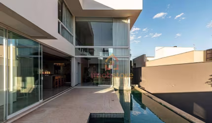 Casa com 3 dormitórios à venda, no Condominío Alphaville Jacarandás com 345 m² por R$ 4.750.000 - Gleba Fazenda Palhano - Londrina/PR