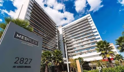 Sala comercial à venda na Avenida Assis Brasil, 2827, Cristo Redentor, Porto Alegre por R$ 430.000