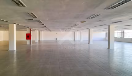 Sala comercial para alugar na Avenida Pernambuco, 1519, Navegantes, Porto Alegre por R$ 38.320
