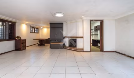 Casa em condomínio fechado com 3 quartos à venda na Rua Quatorze de Julho, 243, Boa Vista, Porto Alegre por R$ 1.600.000