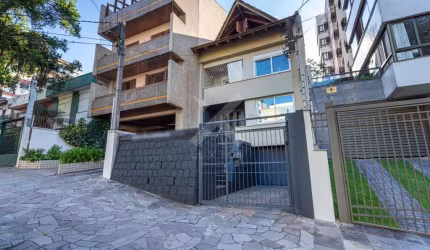 Casa com 3 quartos à venda na Marialnd, 1193, Mont Serrat, Porto Alegre por R$ 2.800.000