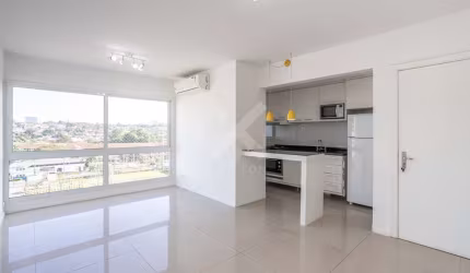 Apartamento com 3 quartos à venda na Rua Bezerra de Menezes, 623, Passo da Areia, Porto Alegre por R$ 690.000