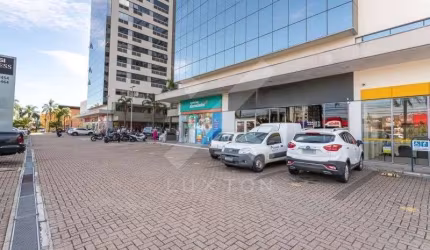Ponto comercial para alugar na Avenida Ipiranga, 7450, Central Parque, Porto Alegre por R$ 14.000