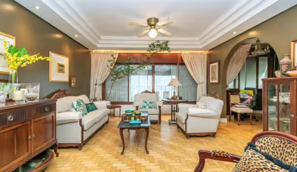 Apartamento com 3 quartos à venda na Rua Mariante, 54, Moinhos de Vento, Porto Alegre por R$ 1.500.000