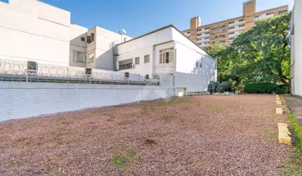 Terreno comercial para alugar na Rua Professor Cristiano Fischer, 44, Petrópolis, Porto Alegre por R$ 3.300