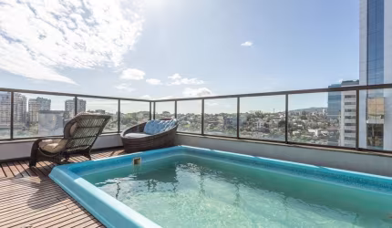 Cobertura com 3 quartos à venda na Avenida General Barreto Viana, 1175, Chácara das Pedras, Porto Alegre por R$ 1.961.000