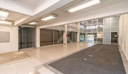 Ponto comercial para alugar na Avenida Protásio Alves, 78, Rio Branco, Porto Alegre por R$ 19.900