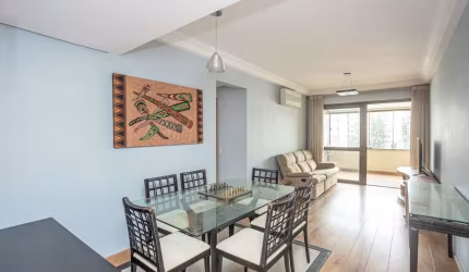 Apartamento com 2 quartos à venda na Avenida Alegrete, 318, Petrópolis, Porto Alegre por R$ 800.000