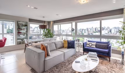 Apartamento com 3 quartos à venda na Rua Passo da Pátria, 515, Bela Vista, Porto Alegre por R$ 2.240.000