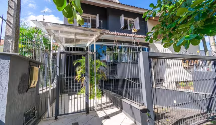 Casa com 3 quartos à venda na Rua João Paetzel, 1060, Chácara das Pedras, Porto Alegre por R$ 1.500.000