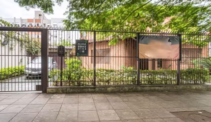Casa com 3 quartos para alugar na Rua Baronesa do Gravataí, 01016, Menino Deus, Porto Alegre por R$ 8.000