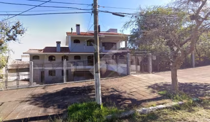 Casa com 5 quartos à venda na Rua Professor Xavier Simões, 467, Tristeza, Porto Alegre por R$ 2.590.000