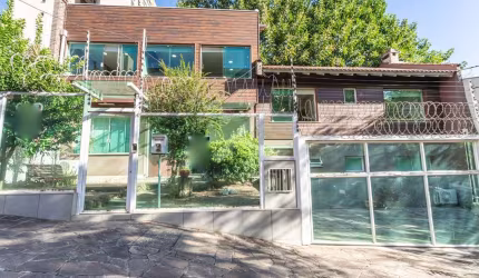 Casa comercial para alugar na Rua João Ribeiro, 9, Petrópolis, Porto Alegre por R$ 15.000