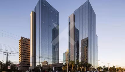 Sala comercial para alugar na Avenida Ipiranga, 40, Praia de Belas, Porto Alegre por R$ 2.800