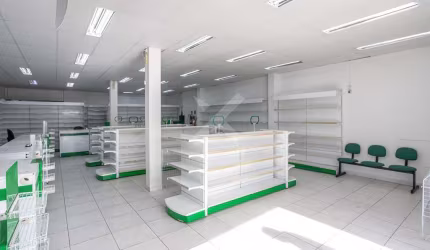 Ponto comercial para alugar na Avenida Bento Gonçalves, 2375, Partenon, Porto Alegre por R$ 5.500