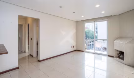 Apartamento com 2 quartos para alugar na Avenida Lavras, 487, Petrópolis, Porto Alegre por R$ 2.500