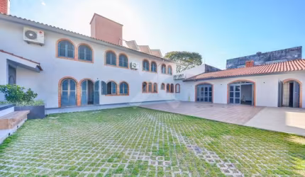 Casa comercial à venda na Rua Doutor Telmo Vergara, 28, Partenon, Porto Alegre por R$ 2.500.000