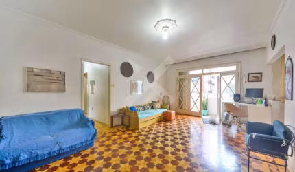 Apartamento com 3 quartos à venda na Rua Santo Antônio, 554, Bom Fim, Porto Alegre por R$ 590.000