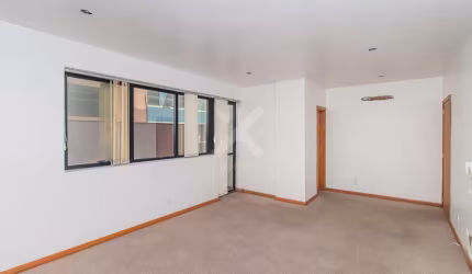 Sala comercial à venda na Avenida Cristóvão Colombo, 3187, Auxiliadora, Porto Alegre por R$ 190.000
