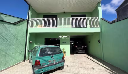Sobrado com terraço e espaço PCD no bairro Iná