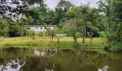 Excelente Ponto Comercial, com uma Belissima Chácara em Morretes
