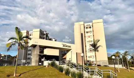 Apartamento Com 02 Quartos, Semi Mobiliado no Residencial Acácias!