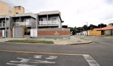 Sobrado De 03 Quartos Sendo Com Suite e Closet No Monte Libano