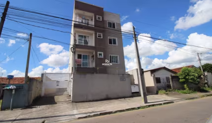 Apartamento De 02 Quartos No Parque Da Fonte SemiMobiliado.