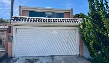 Sobrado a Venda no Bairro Aristocrata São Jose dos Pinhais