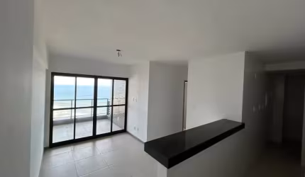 Belíssimo apartamento para Repasse de 2/4 com suíte no Condomínio Ocean House em Jaguaribe