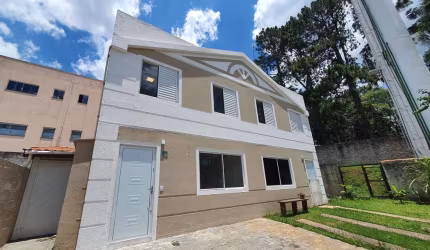 Sobrado em Condomínio para Venda em Cotia, Jardim Ísis, 3 dormitórios, 1 banheiro, 2 vagas