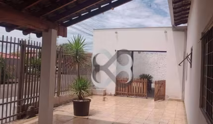 Casa com 2 dormitórios à venda, 90 m² por R$ 430.000,00 - Residencial Abussafe - Londrina/PR