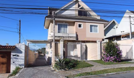 Sobrado com 3 dormitórios à venda, 134 m² por R$ 779.000,00 - Hauer - Curitiba/PR
