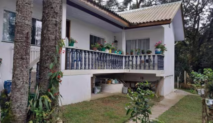 REFÚGIO NATURAL EM MANDIRITUBA: CHÁCARA COM 3.700m²
