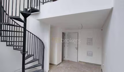 DESIGN INOVADOR E CONCEITO ABERTO: LOFT DUPLEX COM 35,61m²!