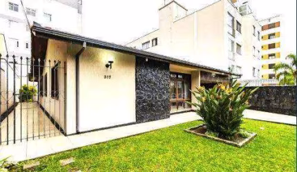 185m² PRIVATIVOS EM TERRENO DE 411m² COM AMPLA ÁREA INTERNA E EXTERNA!